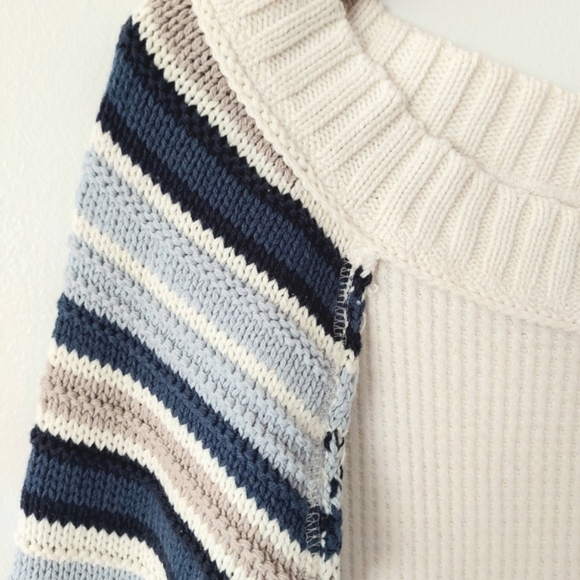 NWT Altar'd State Samantha Top Waffle Knit Ivory Blue Grey Bell Sleeves - Size M - Picture 4 of 15